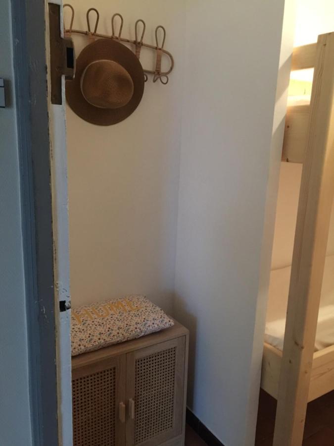 Studio Cabine,4 Personnes ,Renove,Au Calme,200 M De La Plage,Parking Prive Sète Exterior foto
